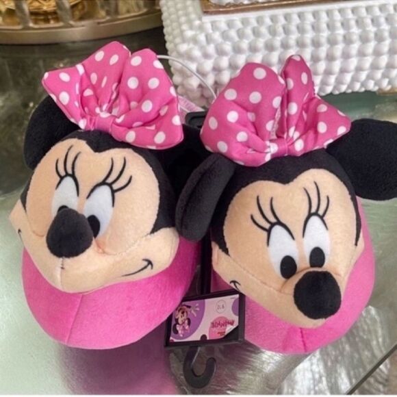 NWT Minnie Mouse Disney  Girls 3D Minnie Head Sock Top Slippers Size 9/10 - Picture 3 of 10